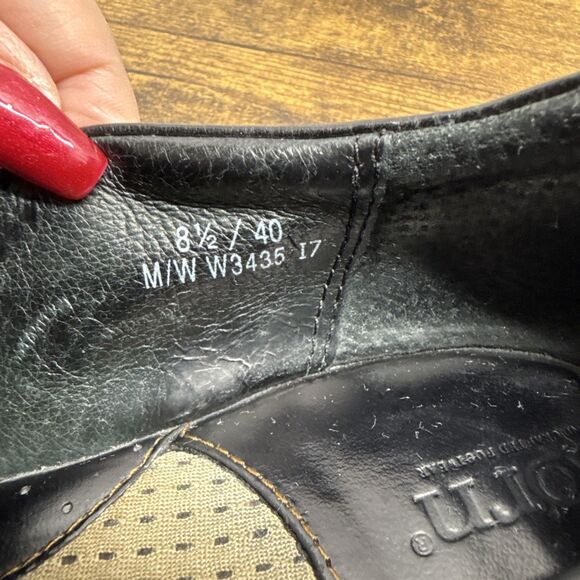 Born Womens Black Leather Slip On Gore Stretch Loafers Shoes Size 8.5M - Picture 16 of 16